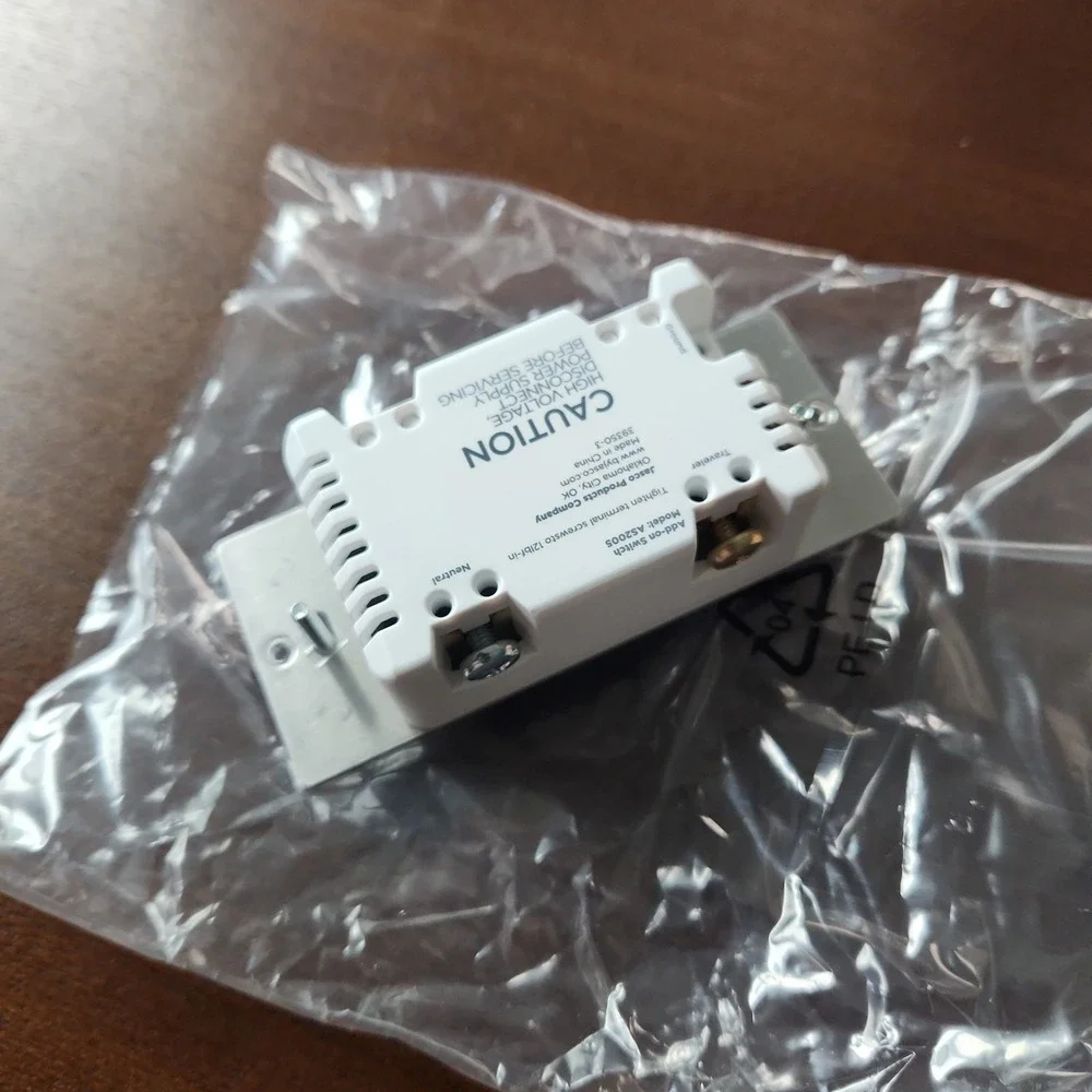 UltraPro Add-On Switch Z-Wave ZigBee In-Wall White 39350 QuickFit Not Standalone